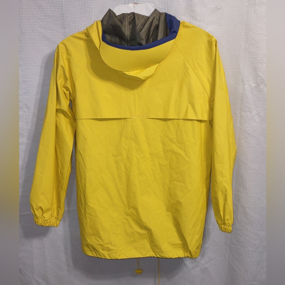 Against the elements rain jacket - Picture 13 of 14